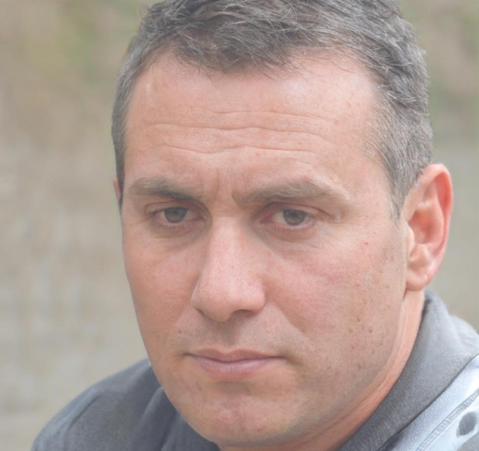 Portrait of Eirik Svensson, Messaging Architect